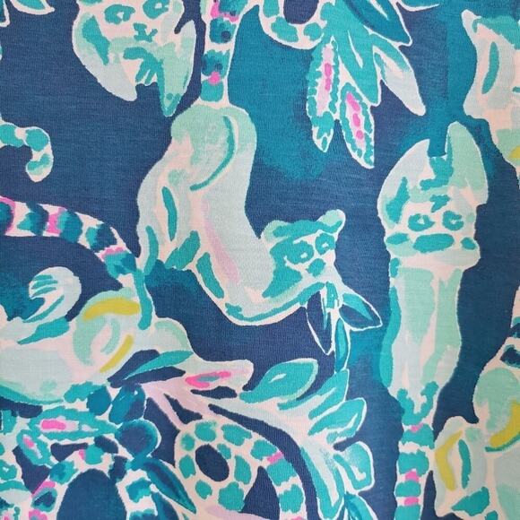 Lilly Pulitzer Preston Top Tidal Wave In The Details T-Shirt Sz XXS - Picture 3 of 8